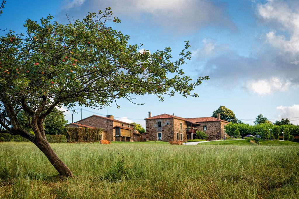 Pazo Santa Maria Hotel Arzua Luaran gambar